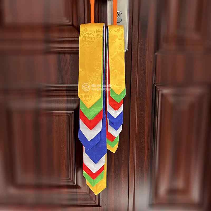 チベット 仏教 フラッグ バナー 飾り 旗 布 垂れ幕 掛け軸 壁掛け 吊下げ 装飾 縁起の良い インテリア リビング 玄関 ドア 仏具 寺院 祭壇 礼拝 花 タントラ 風水 アイテム 財運 エスニック カラフル 黄 赤 青 5色