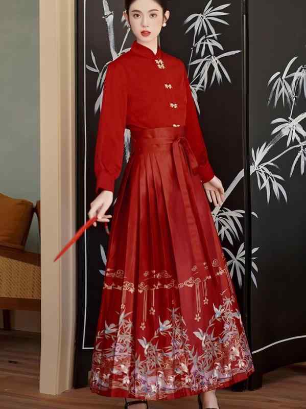 スタンドカラーシャツ レディース 春秋 トップス ブラウス チャイナボタン ボトムス スカート マキシ丈 上下セット 色褪せしにくい 通気性 柔らかい 体型カバー レトロ 大きいサイズ 赤