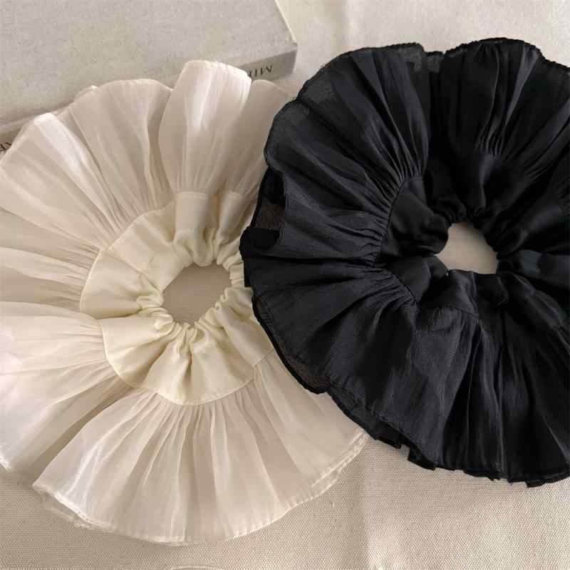 シュシュ ヘアアクセサリー ボリューム 大きめサイズ シンプル モノトーン ブラック ホワイト フリル おしゃれ ヘアゴム 春夏用
