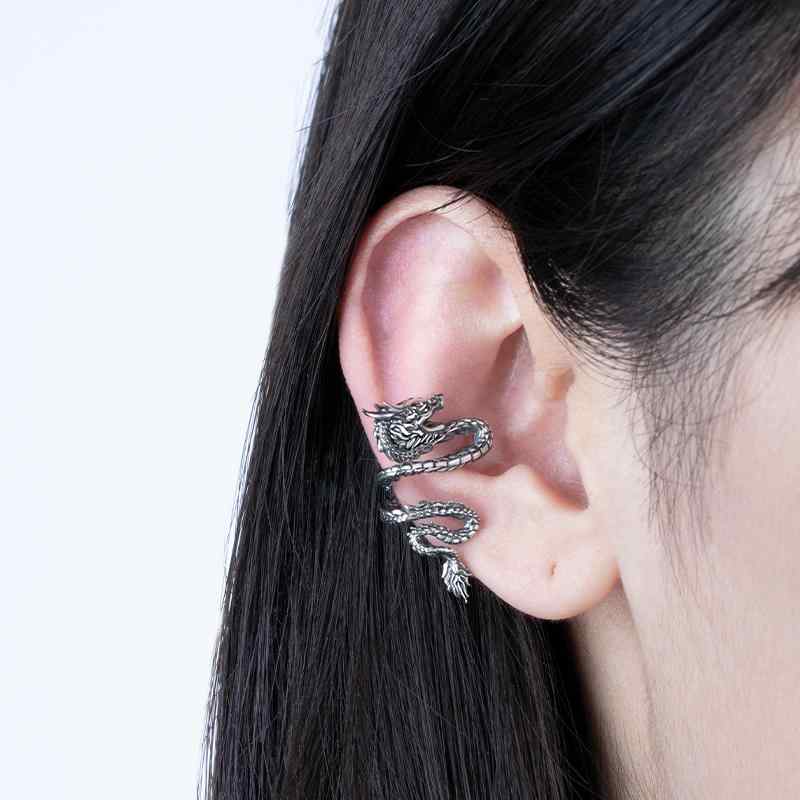 イヤーカフ レディース おしゃれ かっこいい シルバー ドラゴン 龍 S925 アンティーク風 軟骨 ノンホール 挟む 穴 不要 落ちにくい 痛くなりにくい アクセサリー 装飾 小物 個性的 ユニーク シンプル エレガント プレゼント
