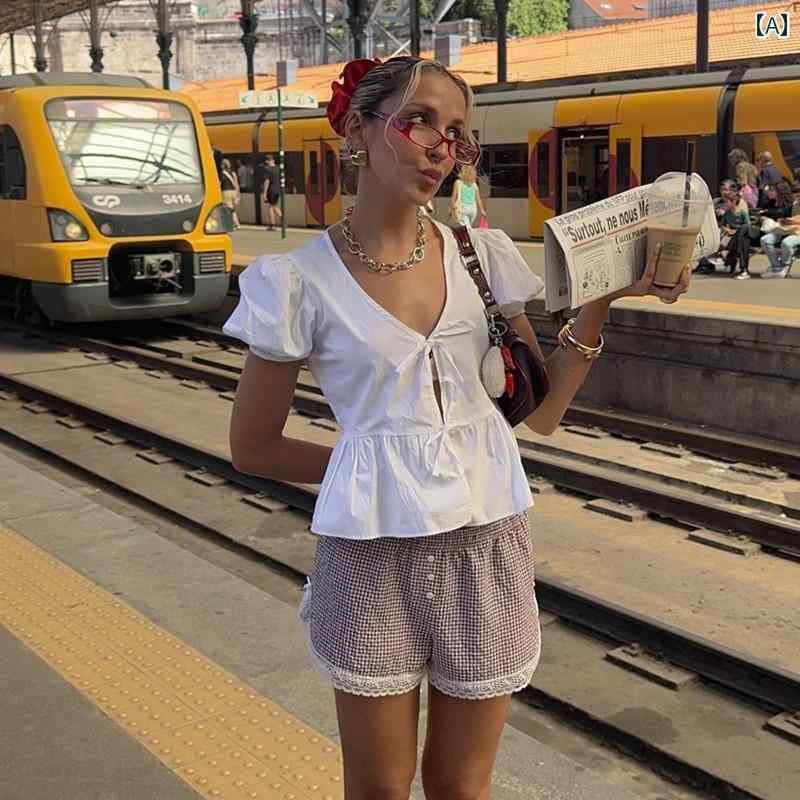 トップス レディース おしゃれ パフスリーブ ショート丈 フェミニン ホワイト リボン付き 半袖 スリム フレンチスタイル