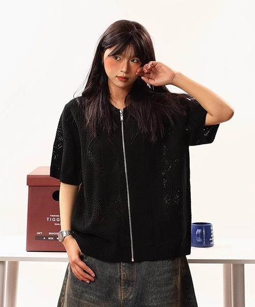 カップル お揃い 服 男女兼用 アメリカン レトロ ポロ襟 半袖 カーディガン ジップアップ トップス ゆったり カジュアル 普段使い デート ペアルック 黒 アイボリー