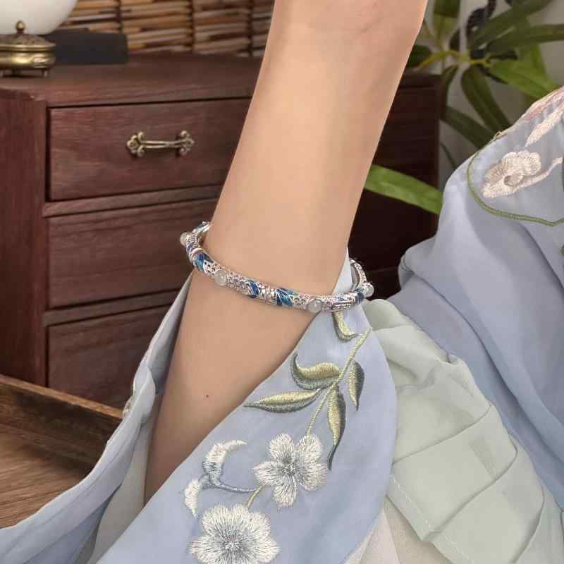 Other - ブレスレット レディース 大人 上品 アクセサリー バングル チャイナ風 レトロ エスニック ビーズ 竹モチーフ おしゃれ カジュアル シルバー