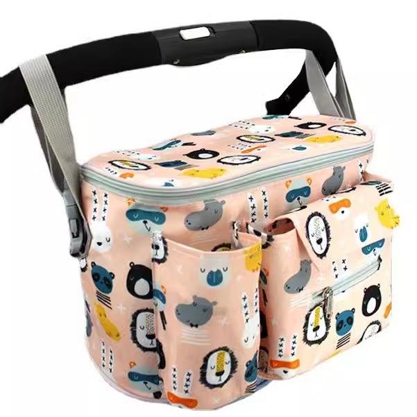 ベビーカー バッグ 収納 持ち運び ナイロン ポケット ファスナー 防水 ショルダー マザーズ ママ 大容量 おむつ ティッシュ 哺乳瓶 荷物 小物入れ バギー 便利 お出かけ お散歩 普段使い 出産祝い ギフト かわいい 恐竜 クマ アニマル