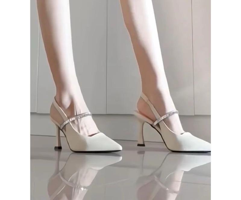 パンプス バック ストラップ レディース 春夏 ポインテッドトゥ スティレットヒール ラインストーン パーティー フレンチ おしゃれ エレガント 白 黒
