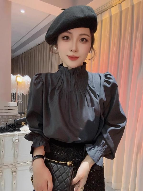 Long-Sleeved - ブラウス レディース ボリューム 袖 おしゃれ 春夏 カジュアル プルオーバー 長袖 パフスリーブ ギャザー 装飾 普段使い お出かけ 旅行 トップス オフィス 通勤 無地 シンプル 白 黒
