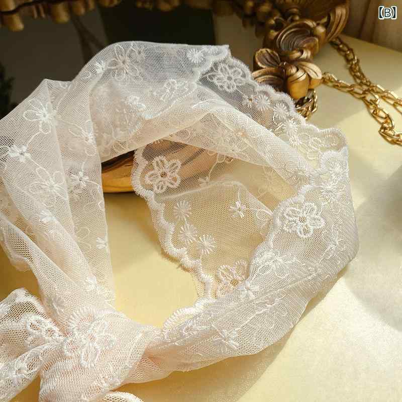 スカーフ 頭 レース レディース 夏 薄手 涼しい 日焼け防止 刺繍 三角 フリーサイズ おしゃれ 花柄 冷房対策 ネックウォーマー 白 アプリコット 黒