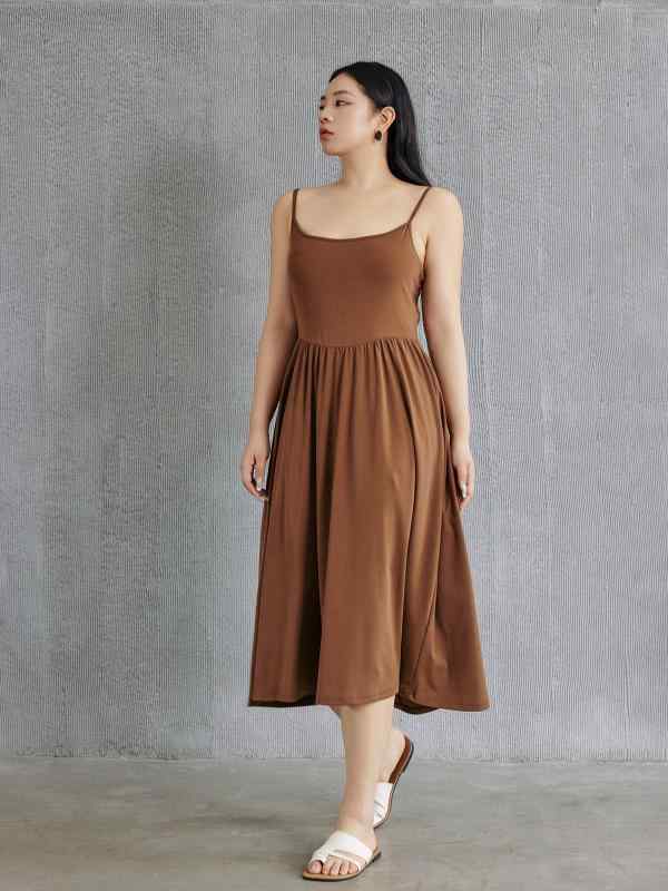 キャミワンピース レディース 柔らかい 通気性 肩紐調節可 スカート 体型カバー 夏 シンプル 無地