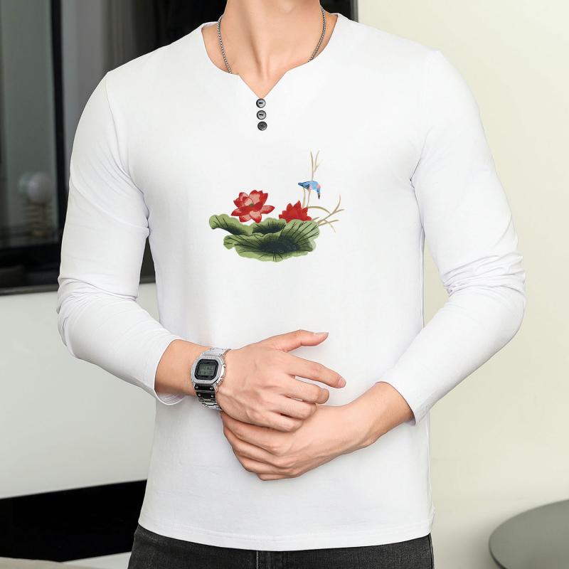 楽天フロントップ楽天市場店Tシャツ メンズ おしゃれ 長袖 ロンT Vネック 秋 細身 スリム フィット シンプル 体型カバー