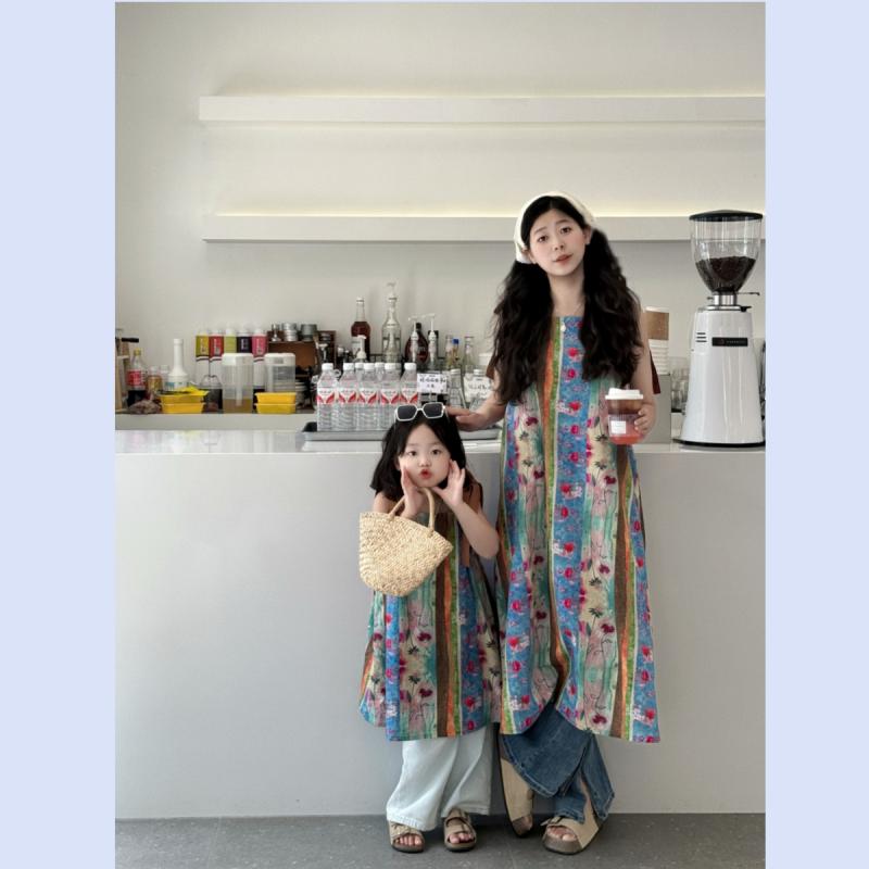 親子 ペアルック ワンピース リンク コーデ リゾート ビーチ カジュアル おしゃれ ホリデー 夏 レトロ 花柄 母 娘 薄手 柔らかい ノースリーブ エスニック