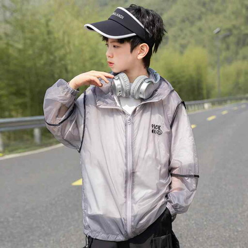 ジャケット 男の子 キッズ おしゃれ 夏 日焼け防止 薄手 フード マウンテン パーカー 子供服 透け感 軽量 アウター 春夏 カジュアル 涼しい 快適 ジャケット 男の子 キッズ おしゃれ 夏 日焼け防止 薄手 フード マウンテン パーカー 子供服 透け感 軽量 アウター 春夏 カジュアル 涼しい 快適