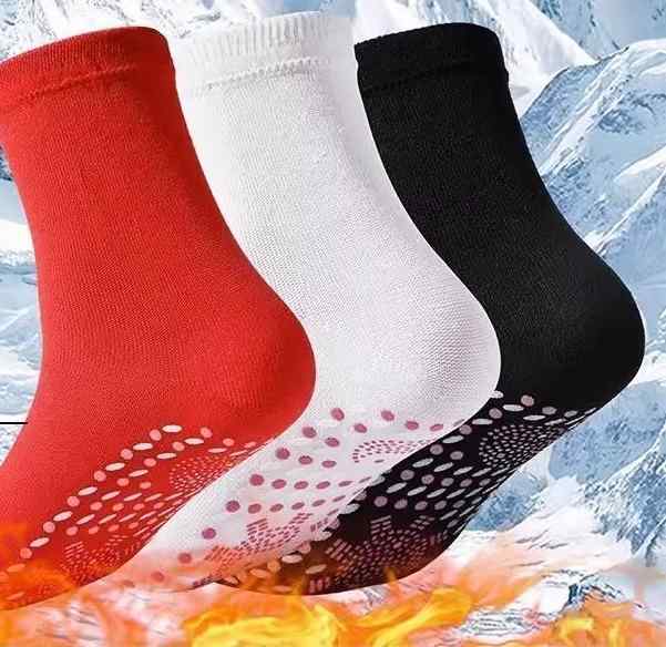 寝るとき 靴下 ヨモギ 発熱 暖かい 保温 通気 吸汗 ソフト 快適 フィット 冷え対策 ルームソックス シンプル 黒 赤 白 4足セット