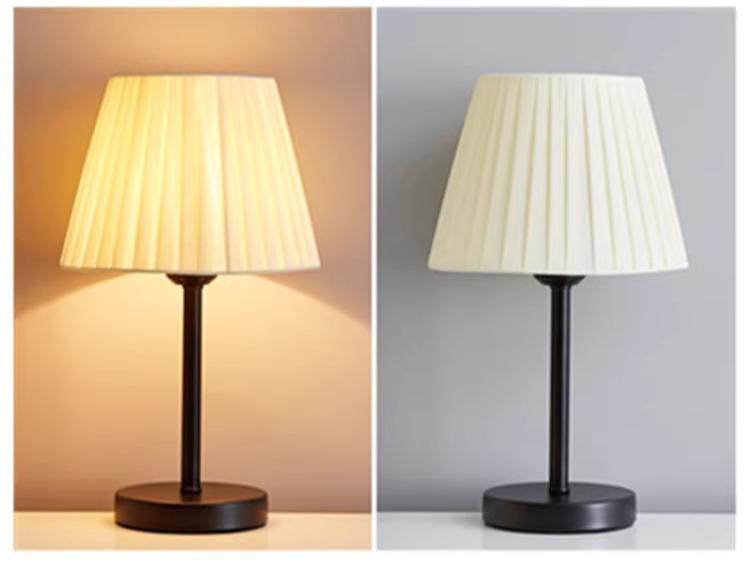 ランプシェード 傘のみ 布 ホルダー式 E27 プリーツ 刺繍 寝室 ホテル ベッドサイド 壁掛け フロア イ..