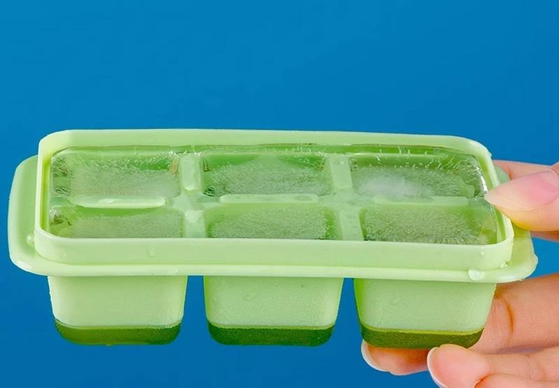 氷皿 大きい氷 蓋 6マス 取り出しやすい PP ゴム ソフト底 省スペース 鮮度保持 冷凍 ベビー 離乳食 フ..