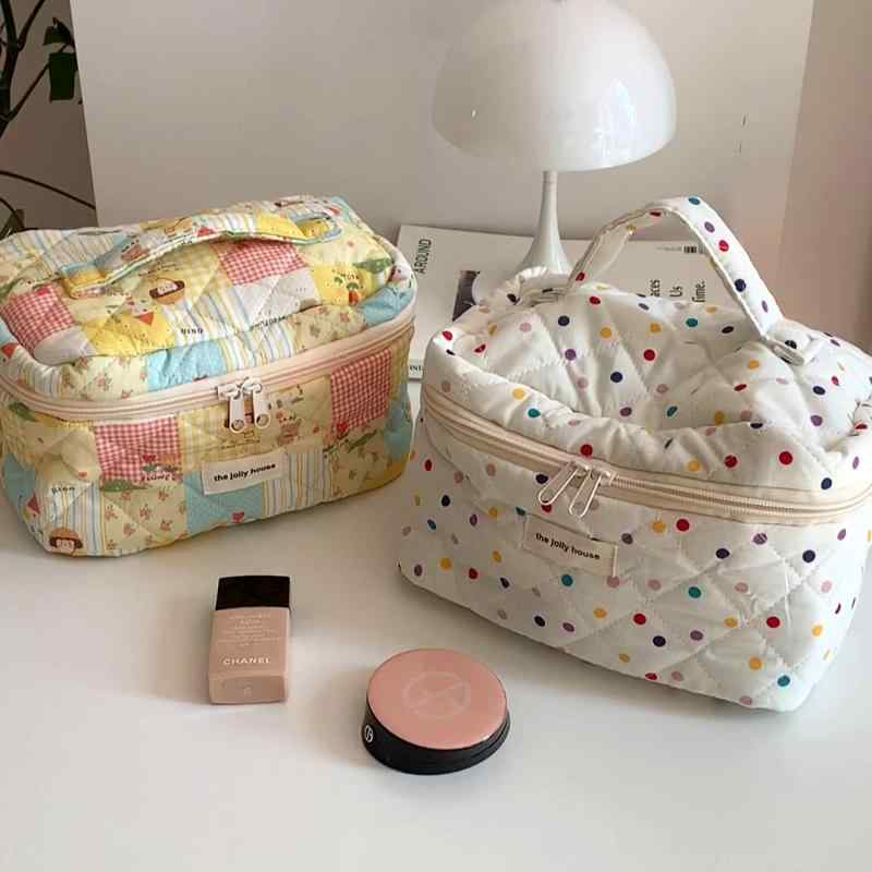 メイク道具 収納 ポーチ 洗面用具 トイレタリー 大容量 整理整頓 ポータブル 持ち手 ファスナー 普段使..