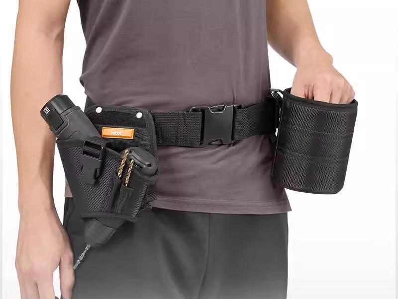 ツールバッグ ロール 巻物 工具 ドリルビット 収納 メッシュポケット バックル カラビナ ウエスト 吊り下げ 耐摩耗 幅広 大容量 撥水 ポータブル 多機能 釘袋 電動ドリルホルダー ベルト