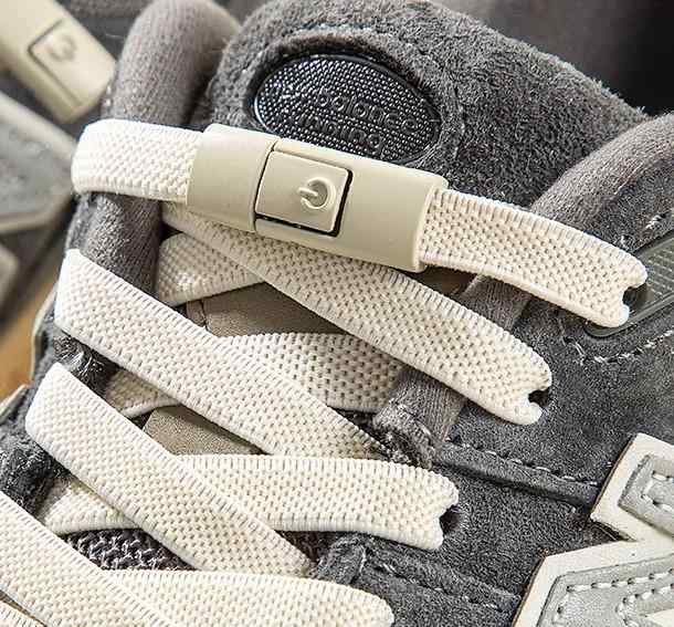 靴紐 結ばない 伸びる 子供 固定 ほどけない 男の子 女の子 プッシュボタン バックル 簡単着脱 丈夫 シンプル 無地 スニーカー スポーツ ベージュ 白 青