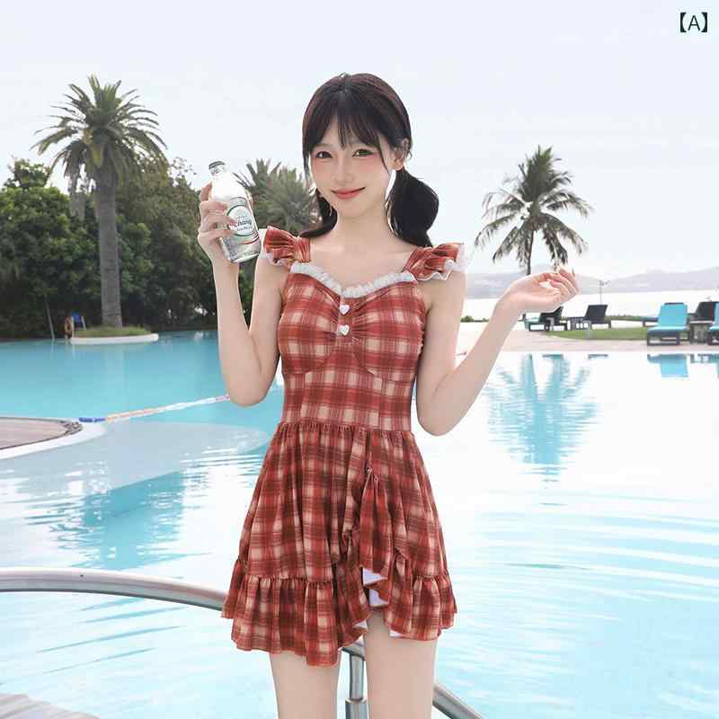 水着 かわいい レディース 大人 ワンピース 大きいサイズ オールインワン 体型カバー 胸パッド ノンワイヤー フリル スカート リゾート 海水浴 ビーチ 温泉 フェミニン ガーリー カジュアル チェック ハート ボタン 装飾 赤