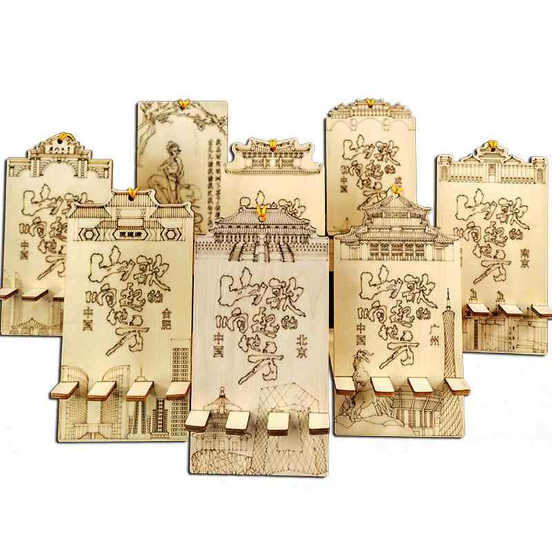 スマホスタンド 木 卓上 文化 山 創造 無垢材 チャイナ風 漢字 ホルダー 伝統的 ウォールナット ナチュラル タッセル タブレット インテリア ※薄手色が「本色」.濃い色が「胡桃色」ご購入の際は色の選択にご注意ください