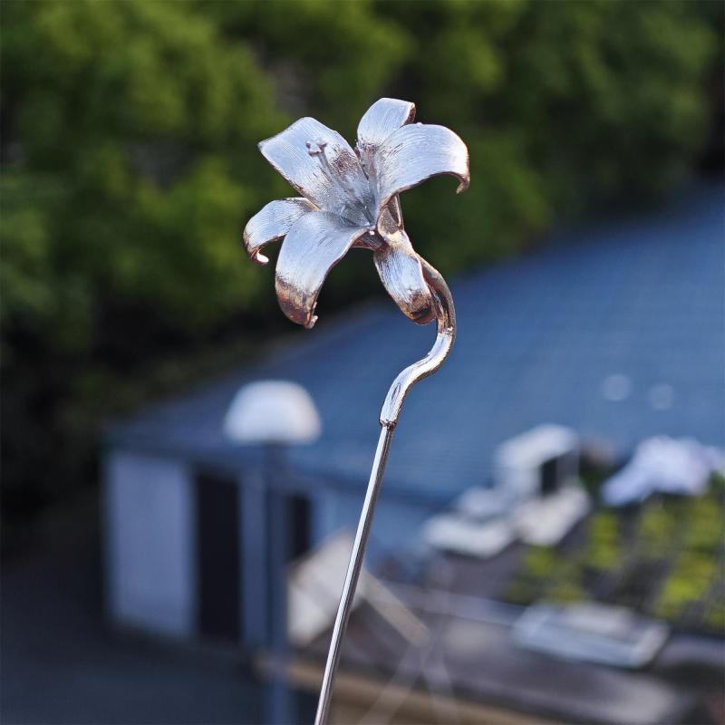 しおり 金属 おしゃれ ブックマーク チャイナ風 光沢 真鍮 シルバー 植物 花 立体 ギフト 女性 エレガント シンプル 読書 記念 お祝い 装飾