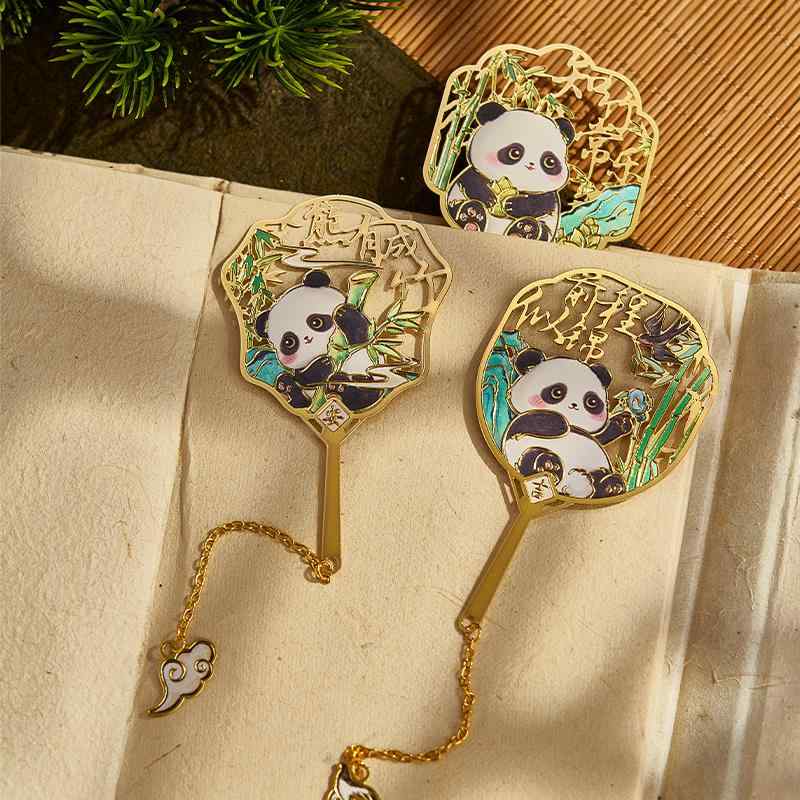 しおり 金属 おしゃれ ブックマーク チャイナ風 光沢 パンダ レトロ 丸 扇子 文化 小学生 卒業 お祝い 記念 読書 実用的 文房具 彫刻 チェーン ギフト...