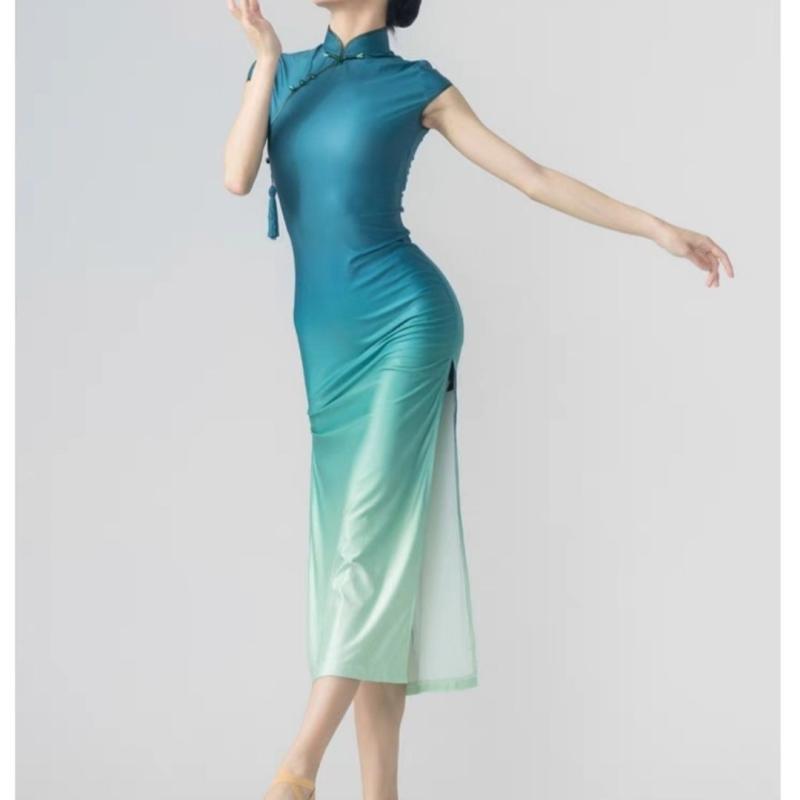 チャイナ風 レディース おしゃれ 舞踊 スリット 高伸縮 体型カバー 中国風 ダンス 衣装 クラシック スリット モダン 半袖 美脚