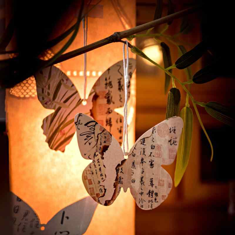 飾り 吊り下げ 装飾 セット 中国風 レトロ 伝統的 凪紙 札 短冊 教室 部屋 店舗 風鈴 ディスプレイ タ..