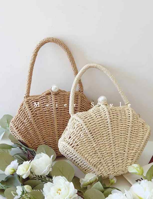 カバン レディース かごバッグ 手提げ ショルダー 斜めがけ パールボタン 旅行 お出かけ レトロ 韓国 シェル型 無地 カーキ アイボリー