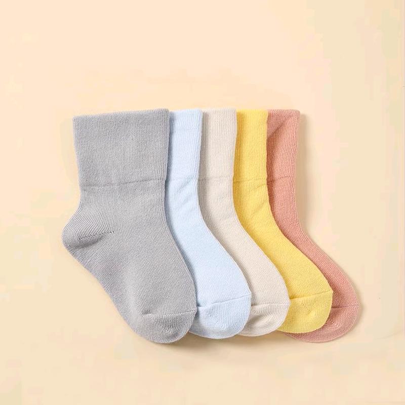 靴下 ベビー 春秋 新生児 綿 ミドル丈 睡眠 柔らかい 口ゴム ゆったり 冬 脚カバー 赤ちゃん 白 シンプル