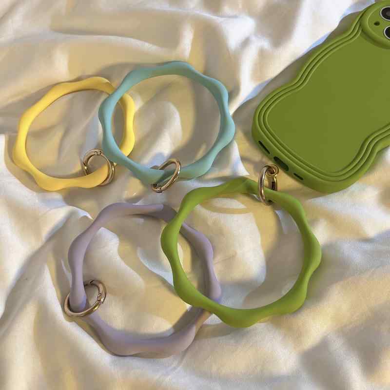 スマホ ストラップ リング おしゃれ 携帯電話 リスト 手首 シリコン ブレスレット バックル 金具 アク..