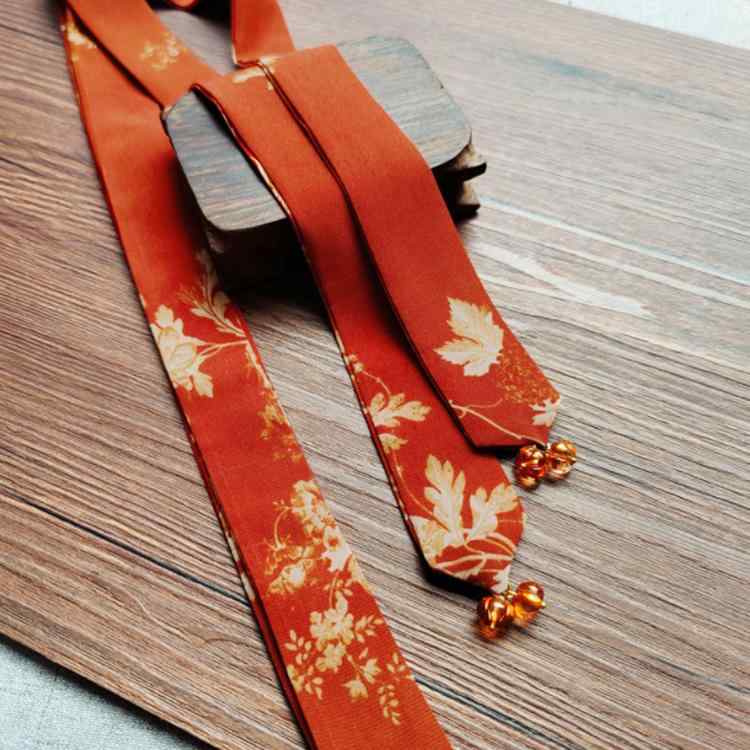 ヘアアクセサリー ヘアバンド レディース 秋色 かえで 柿色 中国風 タッセル 髪飾り