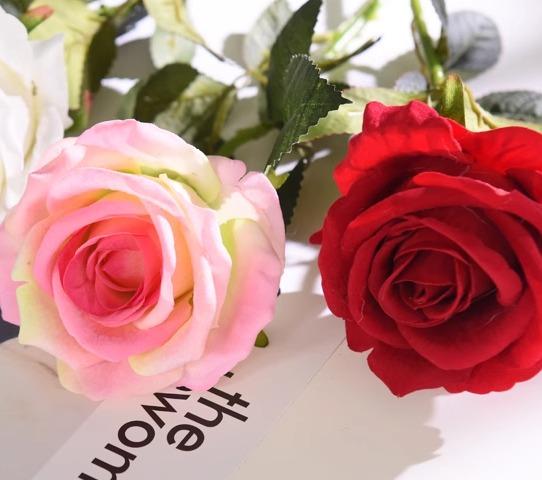 布 花 バラ リアル ベロア アレンジメント インテリア 撮影用 小道具 背景 デコレーション アクセサリー シンプル 上品 枯れにくい ピンク 赤