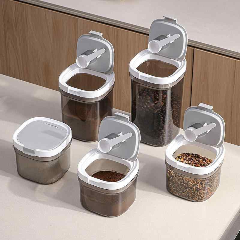 保存容器 プラスチック製 四角形 広口 ワンタッチ 重ねられる キッチン用品 キャニスター 防漏 防虫 密封 収納 ケース クリア 食品 コーヒー 粉ミルク スパイス 調味料 多用途 シンプル おしゃれ 透明 茶