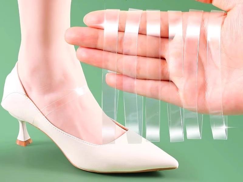 パンプス ストラップ 後付け おしゃれ シューズバンド レディース 透明 隠し フィット 調節 簡単装着 ..