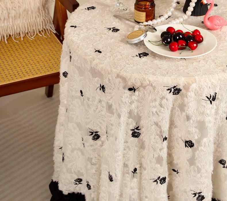 テーブルクロス レトロ 正方形 装飾 防塵 刺繍 柔らかい シンプル ナチュラル 普段使い おしゃれ パーティー インテリア 韓国 黒 白 メッシュ