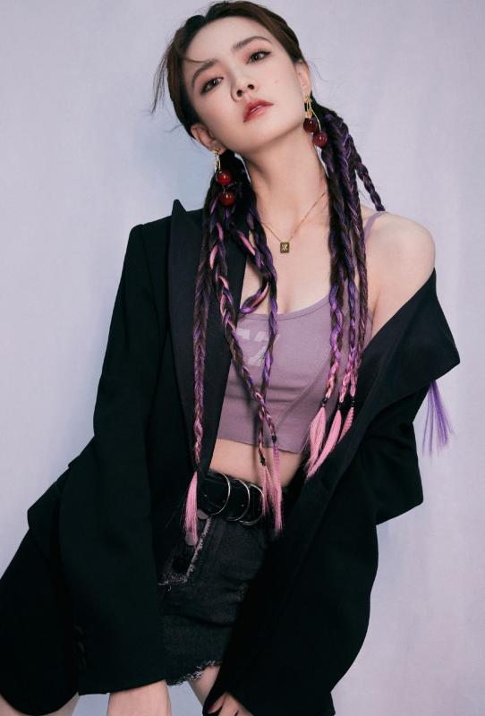 エクステ ワンタッチ ロング おしゃれ コスプレ レディース 編み込み ヘアアクセサリー y2k ウィッグ ハイライト グラデーション ピンク 紫 青 細 クリップ