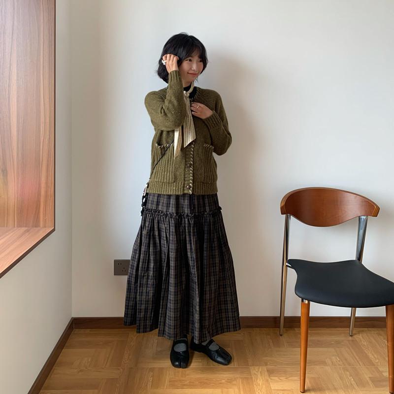 スカート レディース おしゃれ 春秋 格子柄 チェック チェック 花柄 レース 切り替え ミモレ丈 Aライン フレア ウエストゴム 通勤 体型..