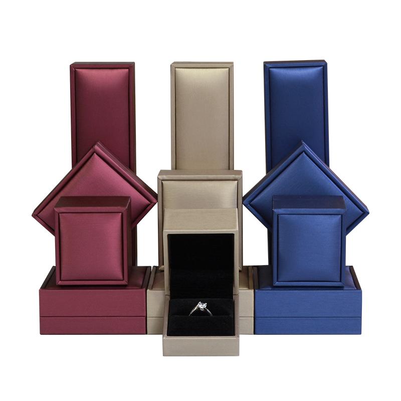アクセサリー 収納 コンパクト ケース スクエア PU ボックス リング ピアス ペンダント ネックレス 保..