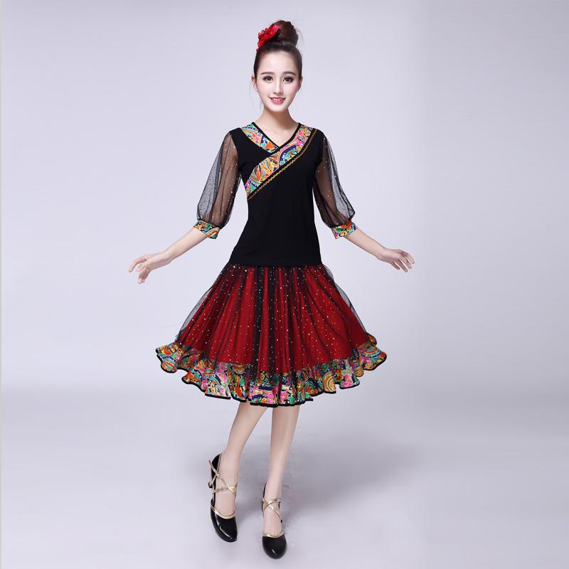 セットアップ レディース おしゃれ 上下 夏 民族風 ダンス衣装 演出用 スカート 光沢加工 花柄 袖 シースルー フレア ショート丈 エレガント