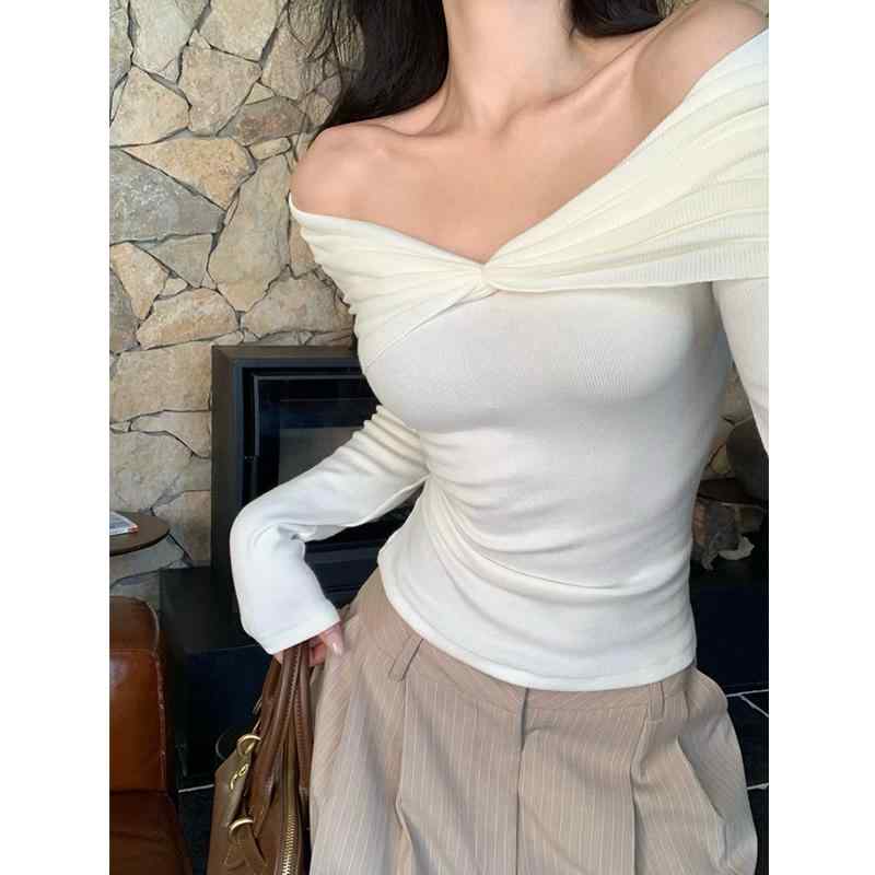 V-Neck - ニットトップス レディース おしゃれ セクシー オフショルダー 秋冬 スリム シンプル 長袖 フィット 着やせ パーティきれいめ