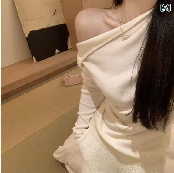 ニットトップス レディース おしゃれ 秋冬 黒 スリム オフショルダー 斜めオフショルダー 長袖 シンプル 着痩せ セーター コーデ