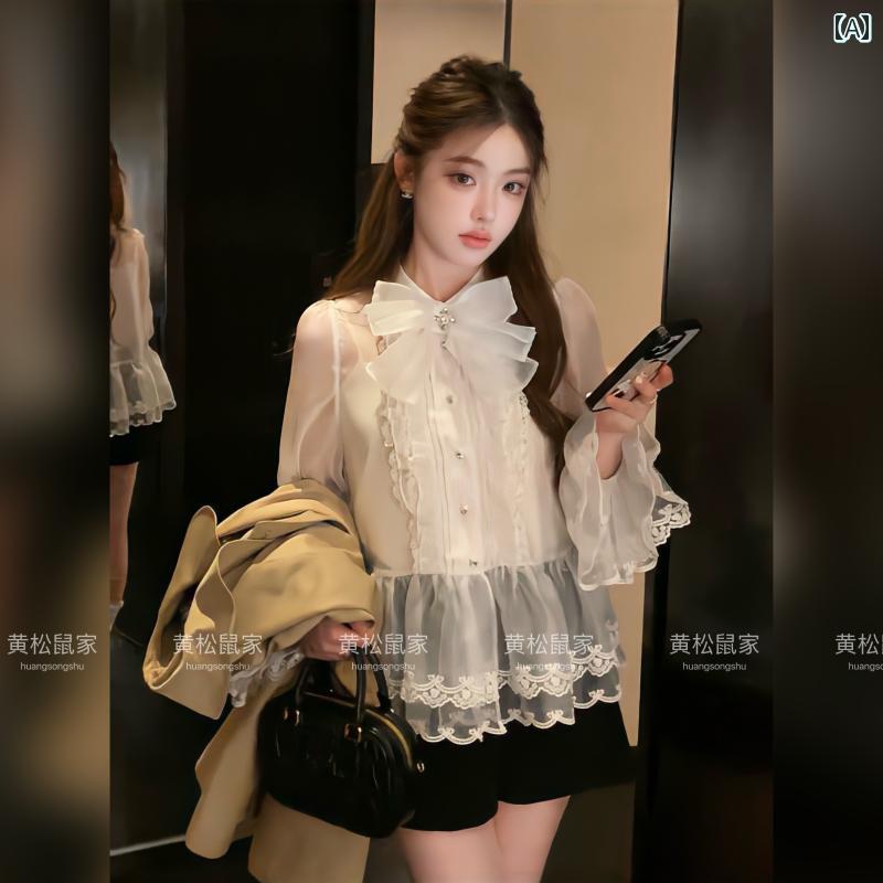 ブラウス レディース おしゃれ 長袖 レース リボン 花柄 花びら フリル フレンチ風 秋 ゆったり 甘め かわいい 白 上品 蝶モチーフ フラワー 秋コーデ ガーリー
