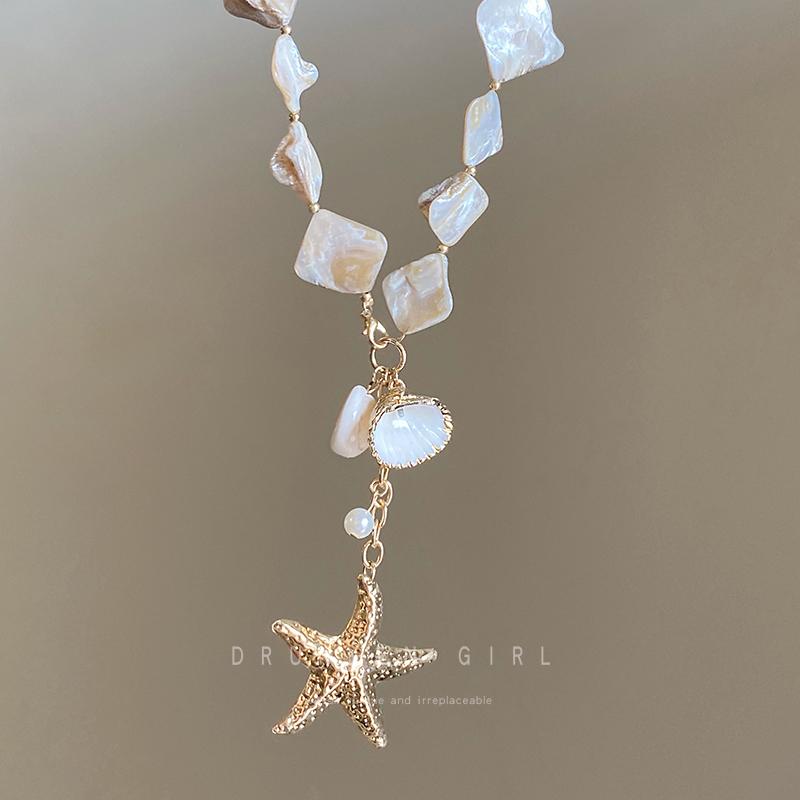 ネックレス レディース おしゃれ 大ぶり 夏 ビーチ リゾート ロング 貝殻 海星 チャーム きらきら ゴールド かわいい