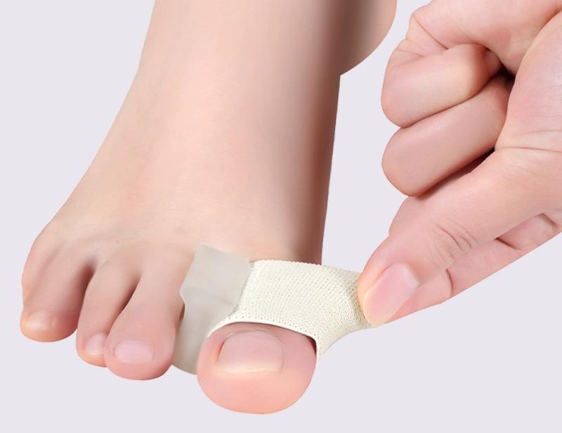 外反母趾 サポーター メンズ レディース ユンセックス シリコン製 セパレーター 足指 矯正器具 固定 保..