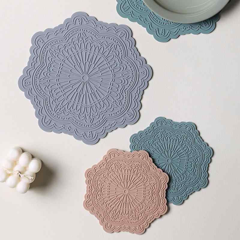 花瓶敷き おしゃれ テーブルマット 欧風 ヴィンテージ風 レース調 シリコン 食品級 耐熱 耐高温 装飾 コップ プレート 鍋 敷物 滑り止め