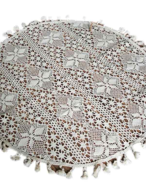 テーブルクロス 丸型 レース 編み込み 透かし模様 ヴィンテージ風 小さめ 円形 おしゃれ インテリア 北欧風 デコレーション クロシェ レースカバー