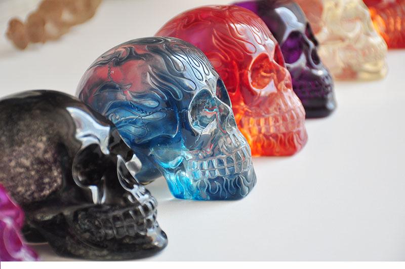 ハロウィン 置物 卓上 シンプル クリア 透け スカル 飾り パンク ロック ダーク バー ギフト 樹脂 インテリア 紫 黒 赤 おしゃれ ホラー