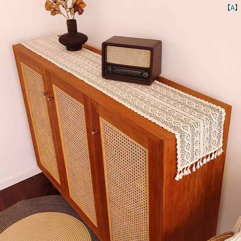 テーブルランナー おしゃれ インテリア レース 編み 綿 クラシック 美術風 透かし柄 ヴィンテージ風 カバー タッセル