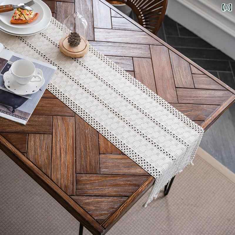 楽天フロントップ楽天市場店テーブルランナー おしゃれ インテリア 綿麻 ベージュ レトロ フリンジ パーティー 長方形 ダイニング 装飾 熱遮断