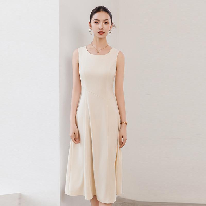 ワンピース レディース おしゃれ きれいめ ノースリーブ 杏色 ラウンドネック 春夏 ミディ丈 ウエストマーク シンプル